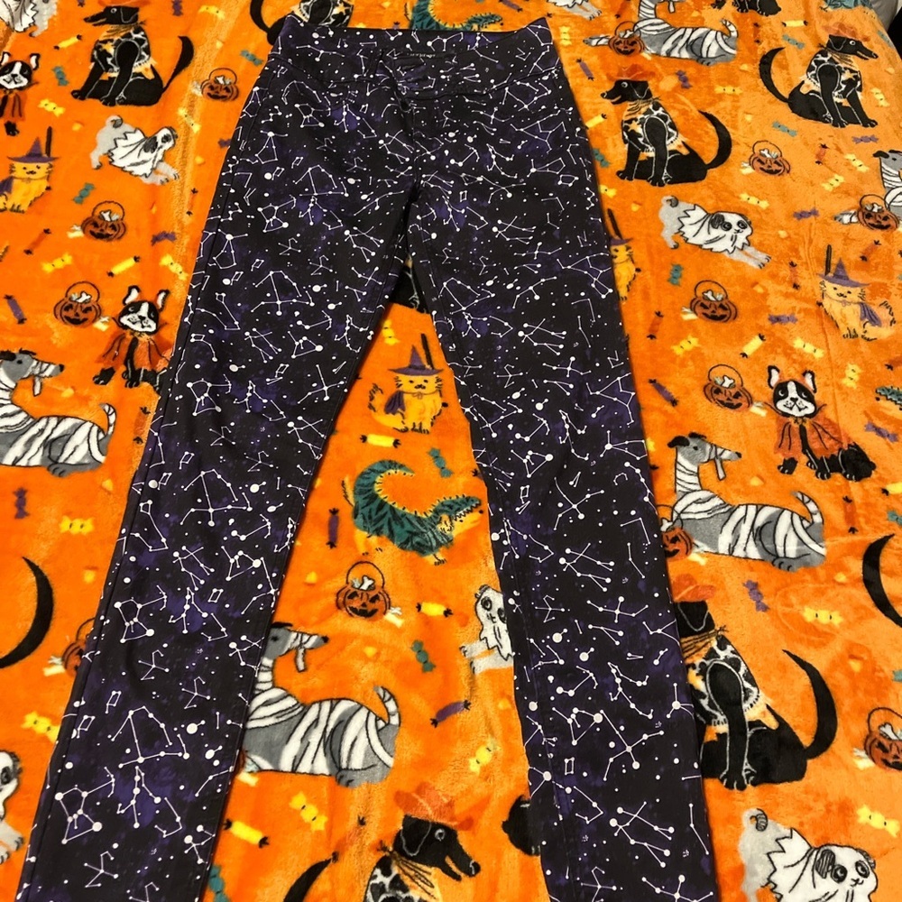 Black heart Galaxy constellations hot topic pants size 1 super skinny - Picture 5 of 13